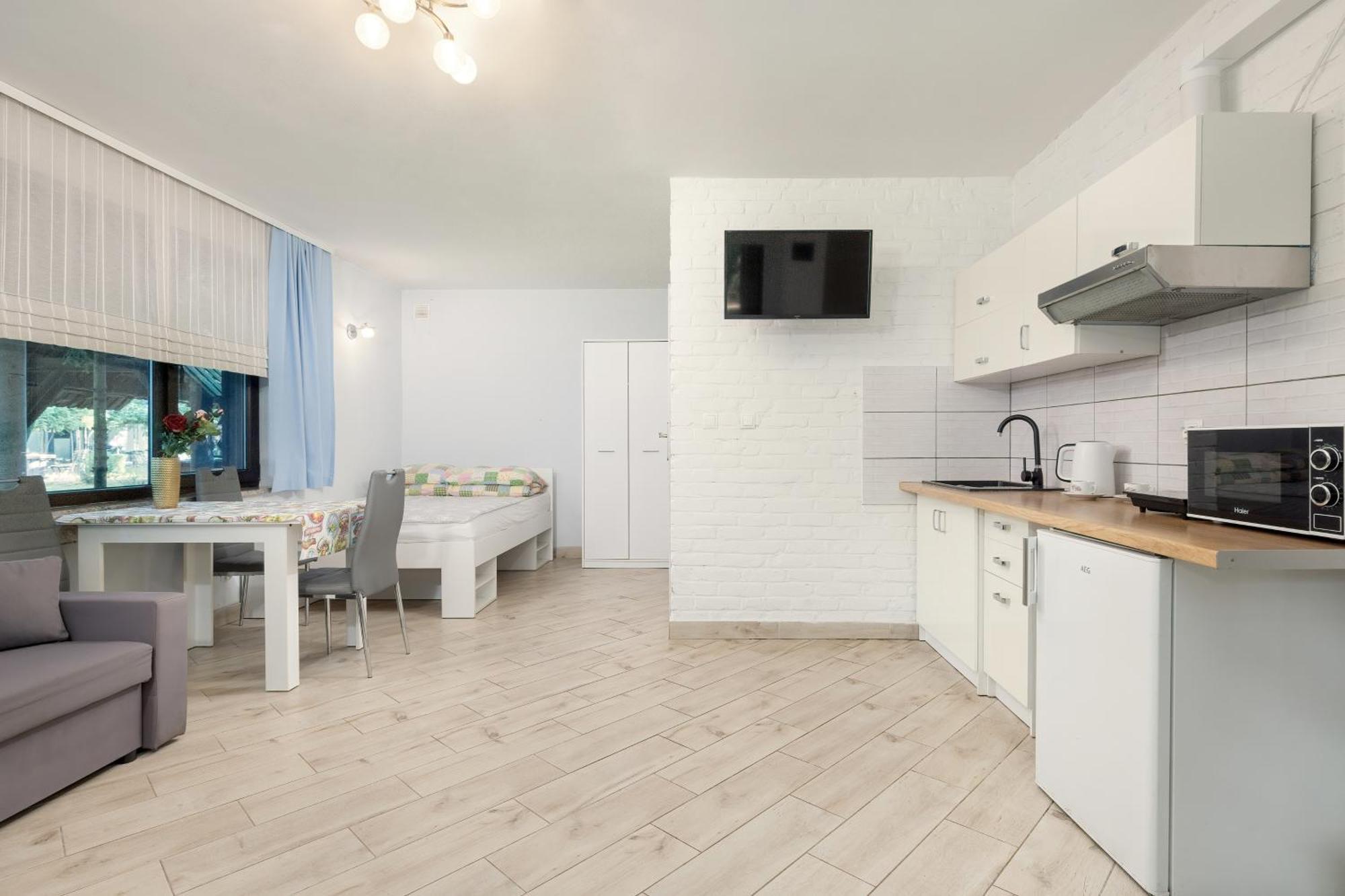 Kotwica Morska Hotell Pobierowo Exteriör bild