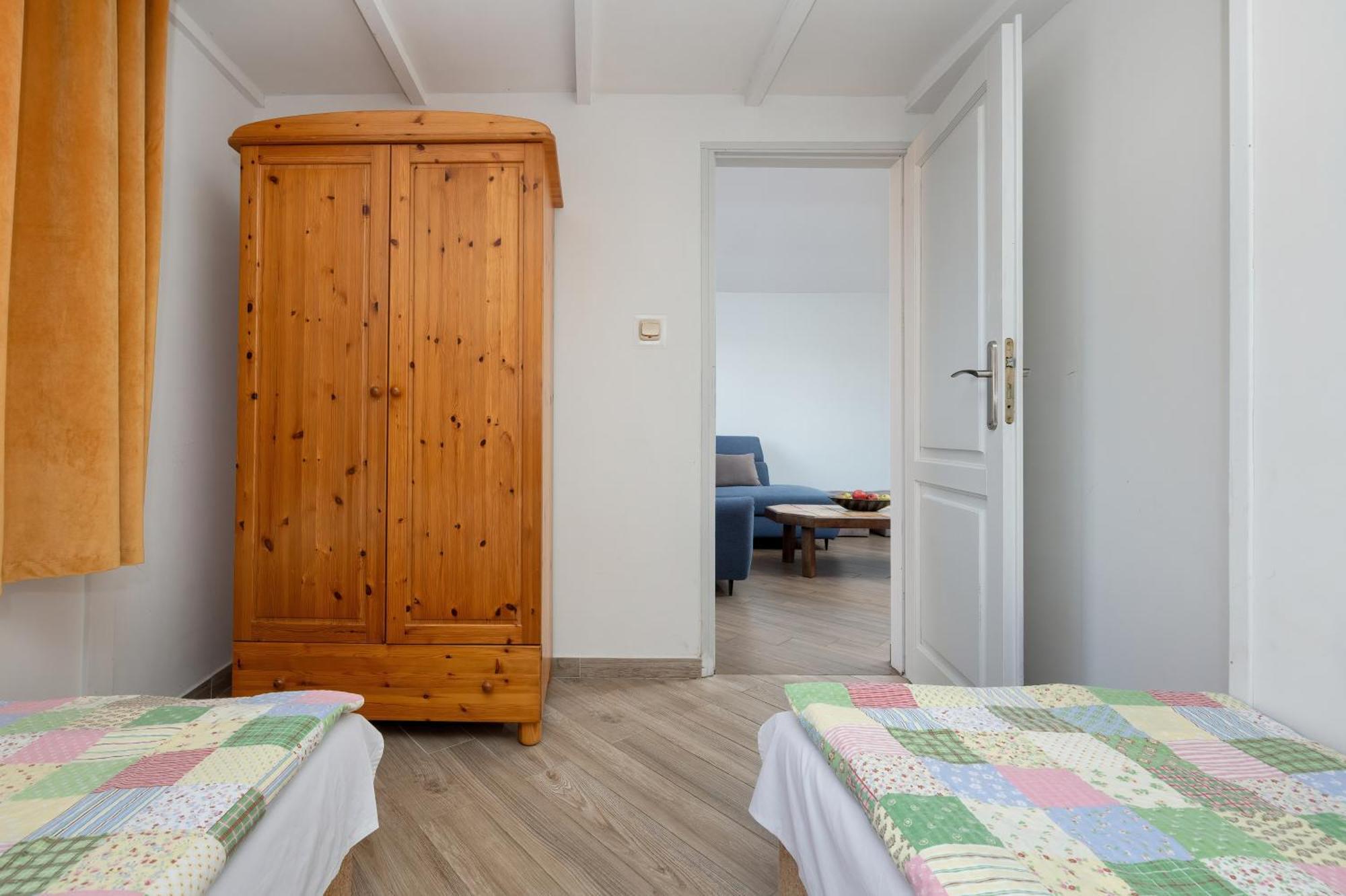 Kotwica Morska Hotell Pobierowo Exteriör bild